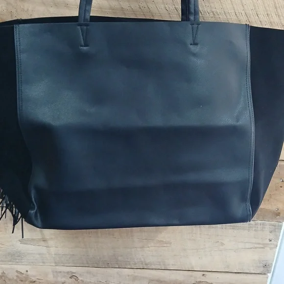 New Victoria Secret black leather fringe tote bag - Picture 10 of 10